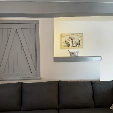 Vista * Asprogerakata